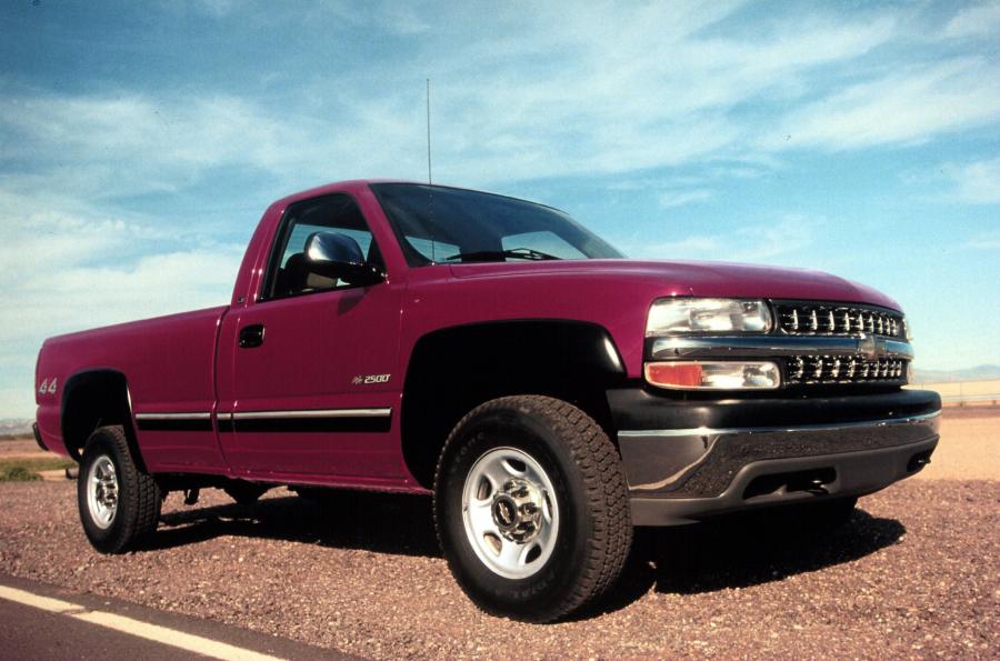  Chevrolet Silverado Heavy Duty 2001 года  (фото 10 из 11)